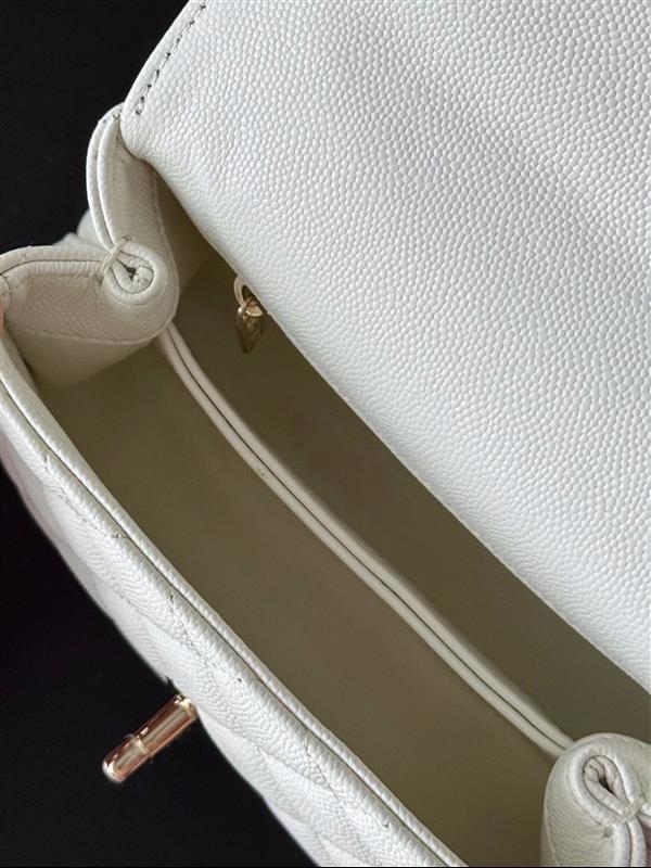 2026131222438667 700